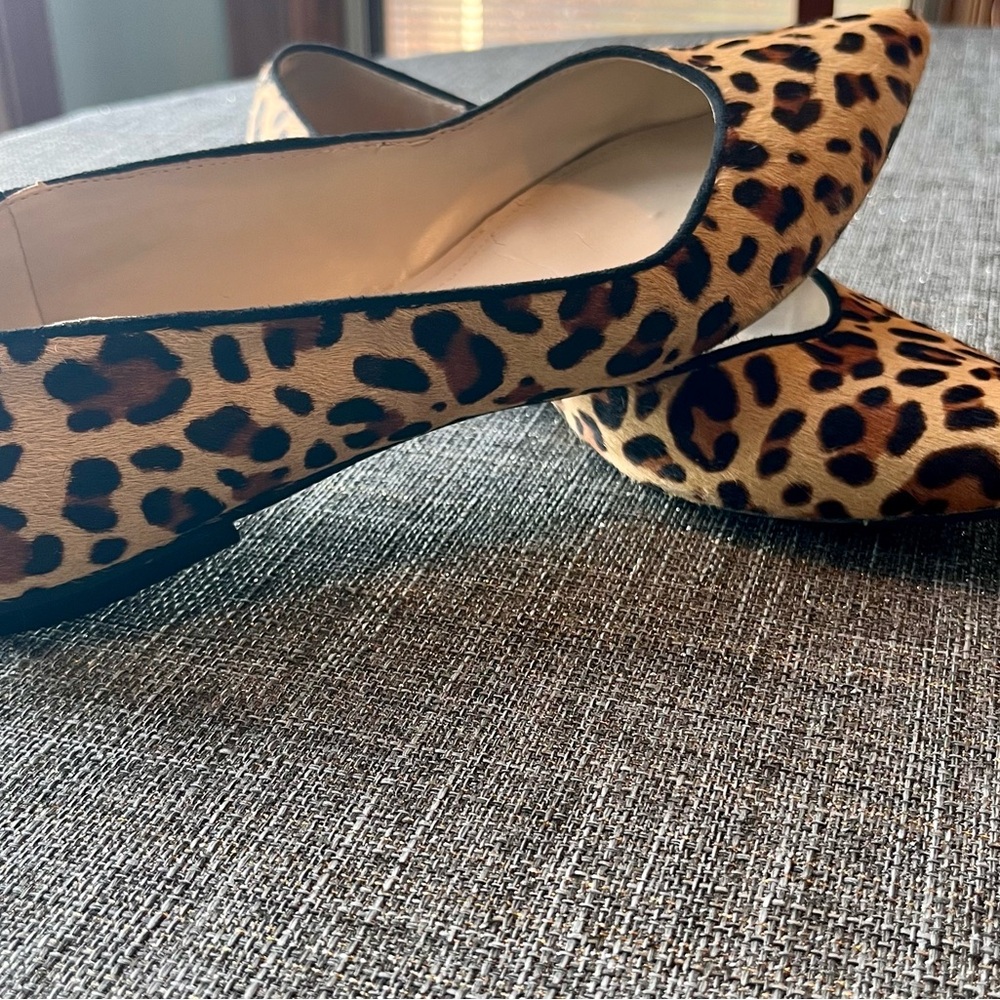 🐆 Marc Fisher Leopard Flats, size 9 - Picture 2 of 5